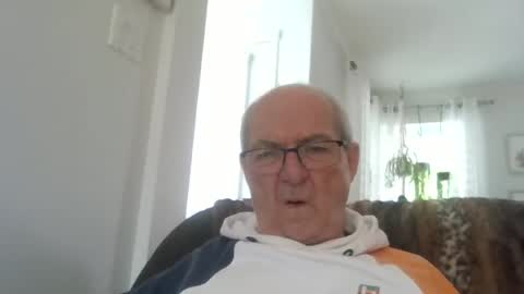bernard1102 online show from 27, 6, 2026