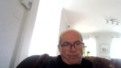 bernard1102 online show from 3, 8, 2026