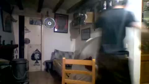 bernichaos77 online show from 24, 3, 2026