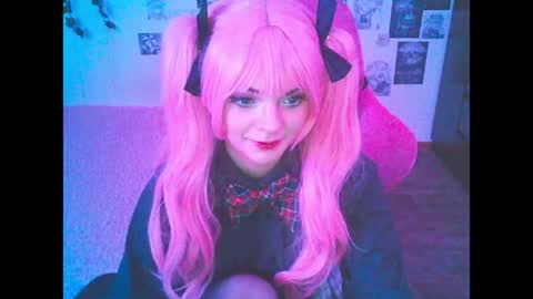 Snapshot of berriekitten chatting on 7, 5, 2026 BerrieKitten online show from 7, 5, 2026