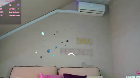 Snapshot of berta_kelly chatting on 7, 7, 2026 Berta online show from 7, 7, 2026