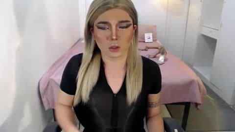 Snapshot of bestgirljulia chatting on 20, 9, 2025 bestgirljulia online show from 20, 9, 2025