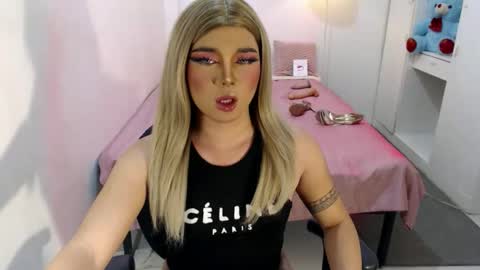 Snapshot of bestgirljulia chatting on 27, 9, 2025 bestgirljulia online show from 27, 9, 2025