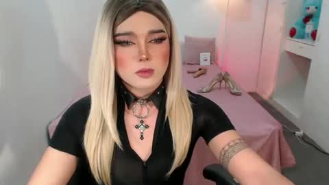 Snapshot of bestgirljulia chatting on 9, 10, 2025 bestgirljulia online show from 9, 10, 2025