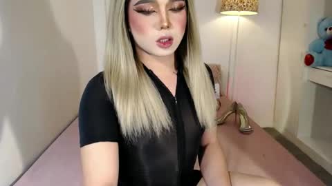 Snapshot of bestgirljulia chatting on 25, 10, 2025 bestgirljulia online show from 25, 10, 2025