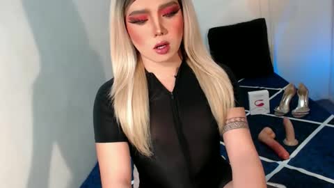 Snapshot of bestgirljulia chatting on 5, 11, 2025 bestgirljulia online show from 5, 11, 2025