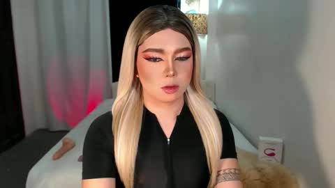 Snapshot of bestgirljulia chatting on 1, 12, 2025 bestgirljulia online show from 1, 12, 2025