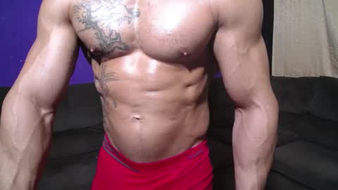 Snapshot of bestmuscle chatting on 26, 2, 2025 bestmuscle online show from 26, 2, 2025