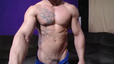 Snapshot of bestmuscle chatting on 27, 2, 2025 bestmuscle online show from 27, 2, 2025