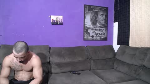 Snapshot of bestmuscle chatting on 3, 3, 2025 bestmuscle online show from 3, 3, 2025