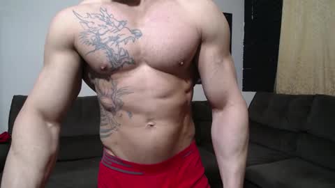 Snapshot of bestmuscle chatting on 21, 10, 2025 bestmuscle online show from 21, 10, 2025