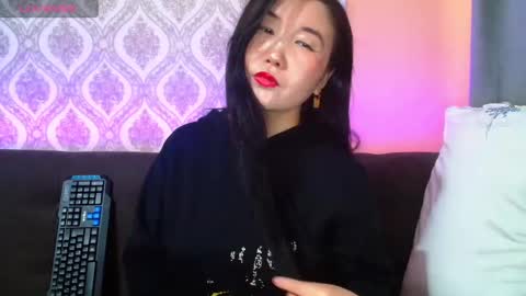 Snapshot of bet_lu chatting on 13, 2, 2025 Bet Lu online show from 13, 2, 2025