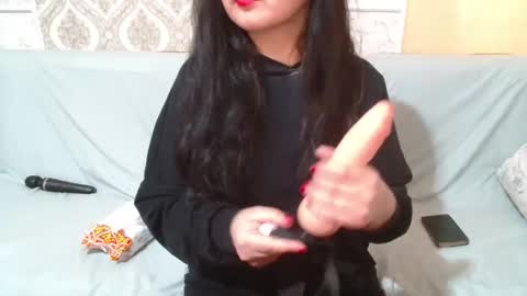 Snapshot of bet_lu chatting on 27, 2, 2025 Bet Lu online show from 27, 2, 2025