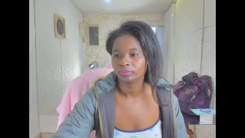 Snapshot of betany_grey chatting on 17, 2, 2026 Betaby grey online show from 17, 2, 2026