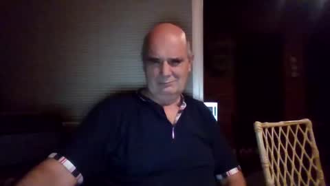 Snapshot of betta1 chatting on 18, 10, 2025 betta1 online show from 18, 10, 2025