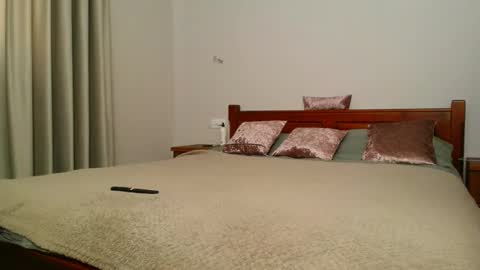 Snapshot of betty_sw chatting on 13, 2, 2025 betty_sw online show from 13, 2, 2025