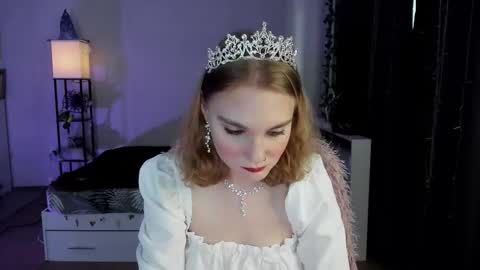 Snapshot of betty_witchy chatting on 1, 11, 2025 Dory make me happier online show from 1, 11, 2025