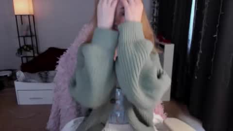 Snapshot of betty_witchy chatting on 16, 11, 2025 Dory make me happier online show from 16, 11, 2025