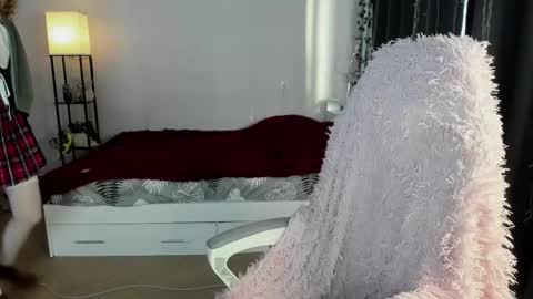 Snapshot of betty_witchy chatting on 30, 11, 2025 Dory make me happier online show from 30, 11, 2025