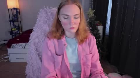 Snapshot of betty_witchy chatting on 16, 12, 2025 Dory make me happier online show from 16, 12, 2025