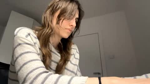 Lina online show from 30, 4, 2026