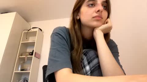 Lina online show from 15, 6, 2026