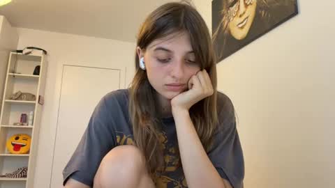 Lina online show from 2, 8, 2026