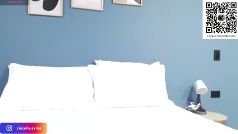 Nicolle Aviles online show from 31, 10, 2025