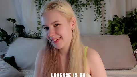 Eliz online show from 23, 11, 2025