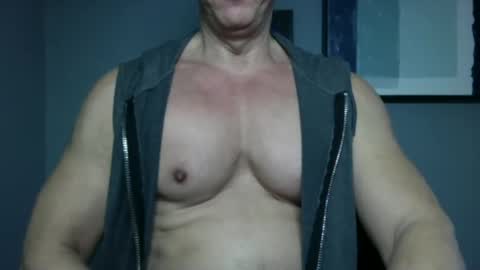 BGDKMUSCLEGUY - SELECTED BY CHATURBATE AS A TOP BROADCASTER FOR 2023 online show from 20, 12, 2024