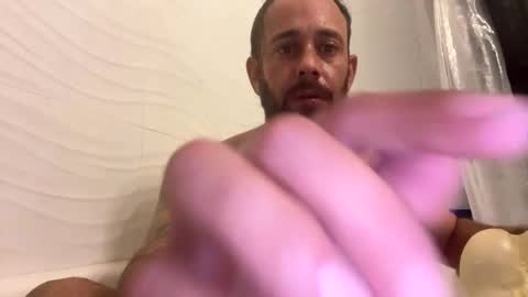 bgonzo_1118 online show from 8, 1, 2026