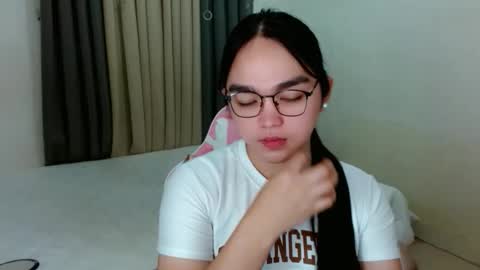 Snapshot of bhabytrans69 chatting on 19, 12, 2025 BHABY 3 online show from 19, 12, 2025