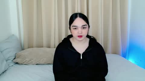 Snapshot of bhabytrans69 chatting on 1, 3, 2026 BHABY 3 online show from 1, 3, 2026