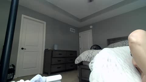 Bi sexualmilf Fansly  online show from 16, 12, 2024