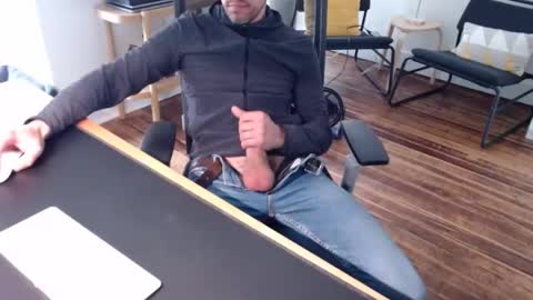 Snapshot of bi_sexy_man chatting on 21, 5, 2026 bi_sexy_man online show from 21, 5, 2026