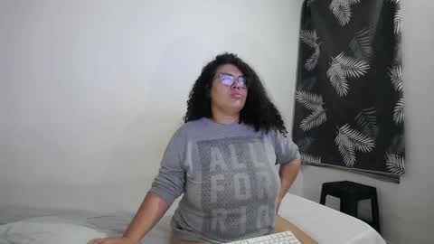 Bianca Tuesday to Sunday from 2am to 6am UTC-5 online show from 26, 5, 2026
