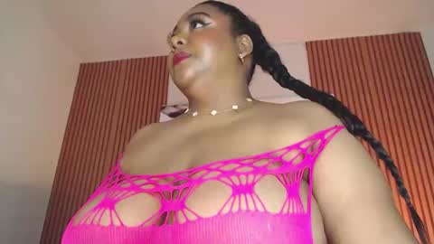 Snapshot of bianca_follerach_ chatting on 2, 6, 2026 Bianca Follerach online show from 2, 6, 2026