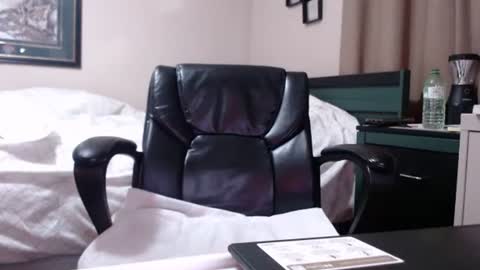 Snapshot of big6incheragain chatting on 2, 12, 2025 big6incheragain online show from 2, 12, 2025