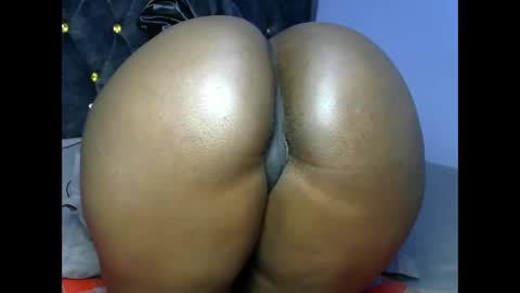 Snapshot of big_black_bootyy chatting on 23, 10, 2025 bbw online show from 23, 10, 2025