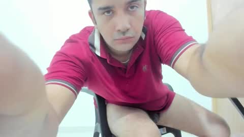 Snapshot of big_dad69 chatting on 26, 11, 2025 Tommy online show from 26, 11, 2025