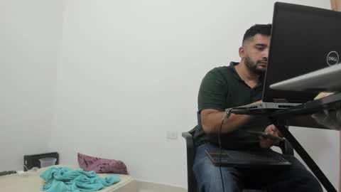 Snapshot of big_dad69 chatting on 16, 12, 2025 Tommy online show from 16, 12, 2025