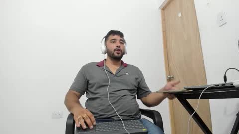 Snapshot of big_dad69 chatting on 21, 12, 2025 Tommy online show from 21, 12, 2025