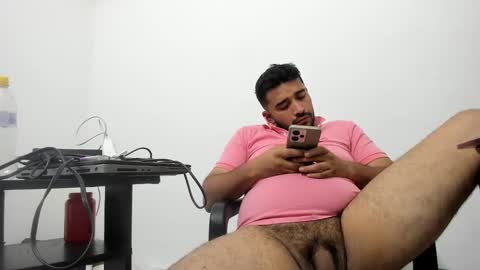 Snapshot of big_dad69 chatting on 12, 1, 2026 Tommy online show from 12, 1, 2026