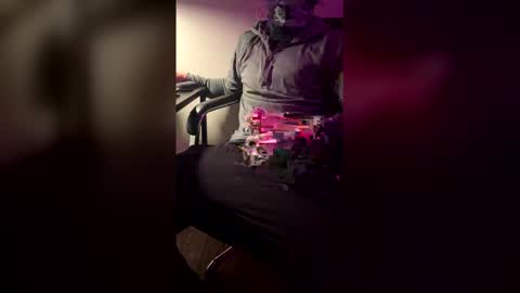 big_daddy_500088 online show from 12, 4, 2026