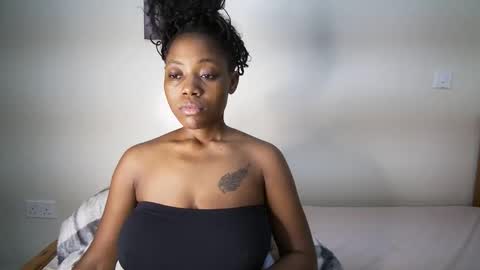 bigassmello_ online show from 18, 5, 2026