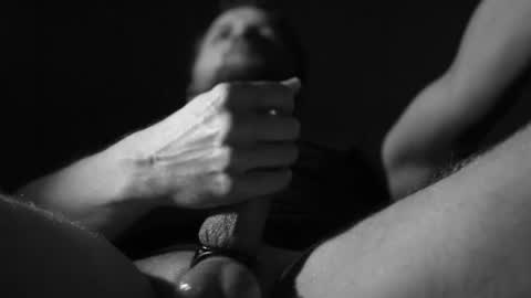 Snapshot of bigbeatmc chatting on 19, 10, 2025 BigMC online show from 19, 10, 2025