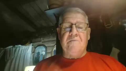 Snapshot of bigbeerdrinker1 chatting on 2, 12, 2025 bigbeerdrinker online show from 2, 12, 2025