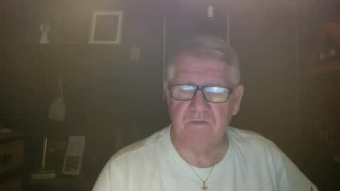 Snapshot of bigbeerdrinker1 chatting on 20, 12, 2025 bigbeerdrinker online show from 20, 12, 2025