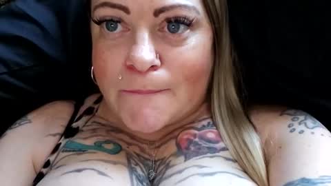 Snapshot of bigblueeyesmomma chatting on 9, 3, 2025 Tiffany online show from 9, 3, 2025