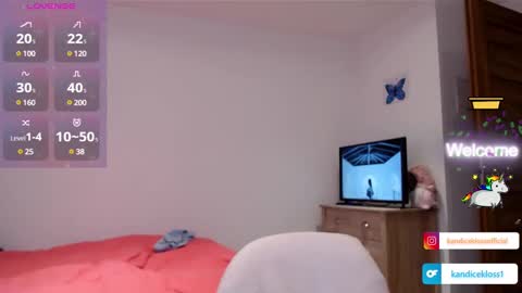 Snapshot of bigboobiebabex chatting on 7, 1, 2025 Kandice Kloss insta kandiceklossofficial online show from 7, 1, 2025